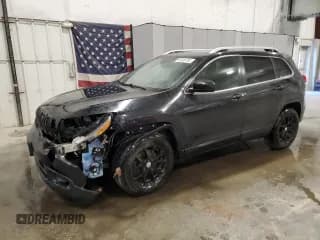 ✅ 2014 Jeep Cherokee Latitude • VIN: 1C4PJMCS4EW126141 • Lot: 92436705. Wystawiony na Copart z przebiegiem 174 245 mil. Bezpłatny archiwum sprzedaży aukcyjnych z USA i szczegółowy raport historii pojazdu na DreamBid. Zdjęcie 1.