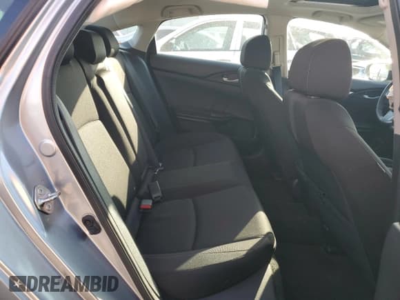 ✅ 2018 Honda Civic EX • VIN: 2HGFC2F72JH501617 • Лот: 89658725. Опубликован ранее на Copart с пробегом 80 567 миль. Бесплатный доступ к архиву аукционных продаж из США и подробный отчёт об истории автомобиля на DreamBid. Изображение 10.