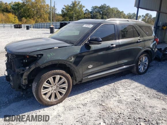 ✅ 2022 Ford Explorer King Ranch • VIN: 1FM5K7LC4NGA71016 • Lot: 76548944. Wystawiony na Copart z przebiegiem 60 231 mil. Bezpłatny archiwum sprzedaży aukcyjnych z USA i szczegółowy raport historii pojazdu na DreamBid. Zdjęcie 1.