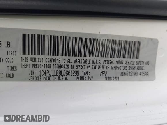 ✅ 2020 Jeep Cherokee Latitude Plus • VIN: 1C4PJLLB8LD601289 • Lot: 42725984. Listed on IAAI with 121,533 mi. Free auction sales archive from the USA and detailed vehicle history report at DreamBid. Image 9.