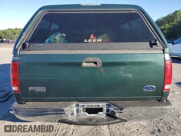 ✅ 2003 Ford F-150 XL • VIN: 1FTRX18W13NA70373 • Lot: 70267965. Listed on Copart with 71,366 mi. Free auction sales archive from the USA and detailed vehicle history report at DreamBid. Image 6.