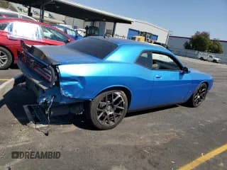 ✅ 2016 Dodge Challenger R/T Scat Pack • VIN: 2C3CDZFJ1GH256860 • Lot: 64991493. Wystawiony na Copart z przebiegiem 87 642 mil. Bezpłatny archiwum sprzedaży aukcyjnych z USA i szczegółowy raport historii pojazdu na DreamBid. Zdjęcie 3.