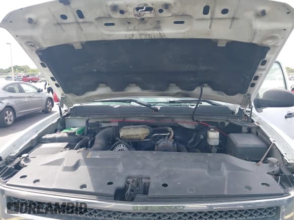 ✅ 2008 Chevrolet Silverado 1500 Work Truck • VIN: 1GCEC19X58Z277902 • Lot: 43512655. Listed on IAAI with 260,281 mi. Free auction sales archive from the USA and detailed vehicle history report at DreamBid. Image 10.