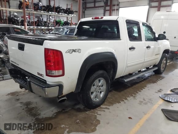 ✅ 2008 GMC Sierra 1500 SLT • VIN: 3GTEK13J08G281301 • Лот: 43505498. Опубликован ранее на IAAI с пробегом 274 107 миль. Бесплатный доступ к архиву аукционных продаж из США и подробный отчёт об истории автомобиля на DreamBid. Изображение 4.