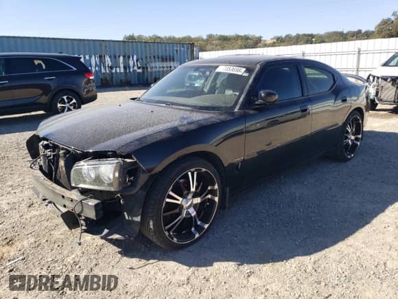 2006 Dodge Charger R/T z VIN 2B3KA53H26H398869, wystawiony jako Copart lot #73536984 z przebiegiem 152 284 mil mil oraz Szkoda całkowita • Salvage title. Historia ofert i sprzedaży dostępna na DreamBid. Obrazek 1.