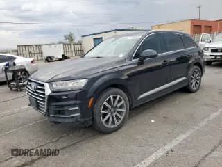 ✅ 2017 Audi Q7 Premium Plus • VIN: WA1LAAF79HD013980 • Лот: 85391015. Опубликован ранее на Copart с пробегом 155 025 миль. Бесплатный доступ к архиву аукционных продаж из США и подробный отчёт об истории автомобиля на DreamBid. Изображение 1.