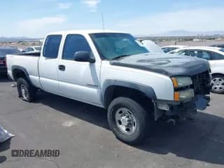 ✅ 2007 Chevrolet Silverado 2500HD Work Truck • VIN: 1GCHC29U17E117109 • Lot: 41981697. Listed on IAAI with 172,397 mi. Free auction sales archive from the USA and detailed vehicle history report at DreamBid. Image 1.