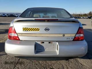 ✅ 2001 Nissan Altima GLE • VIN: 1N4DL01A41C136993 • Lot: 85097544. Wystawiony na Copart z przebiegiem Nie podano. Bezpłatny archiwum sprzedaży aukcyjnych z USA i szczegółowy raport historii pojazdu na DreamBid. Zdjęcie 6.