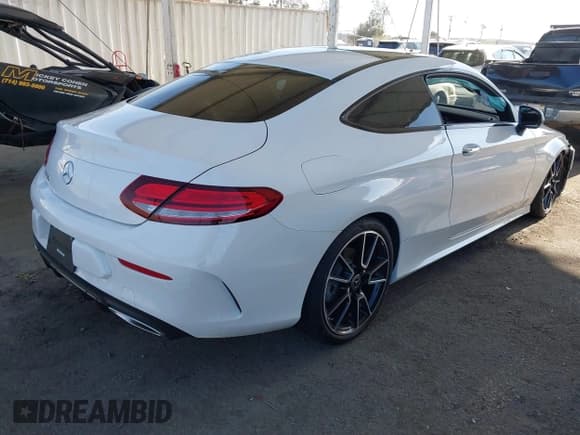 ✅ 2023 Mercedes-Benz C 300 • VIN: W1KWJ8DBXPG117545 • Lot: 41134596. Listed on IAAI with 16,665 mi. Free auction sales archive from the USA and detailed vehicle history report at DreamBid. Image 4.