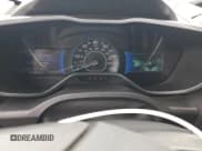 ✅ 2013 Ford C-Max SE • VIN: 1FADP5AU1DL502005 • Lot: 55788585. Wystawiony na Copart z przebiegiem 275 447 mil. Bezpłatny archiwum sprzedaży aukcyjnych z USA i szczegółowy raport historii pojazdu na DreamBid. Zdjęcie 9.