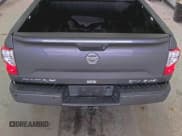 ✅ 2018 Nissan Titan SV • VIN: 1N6AA1E58JN532061 • Lot: 42070180. Listed on IAAI with 117,728 mi. Free auction sales archive from the USA and detailed vehicle history report at DreamBid. Image 1.