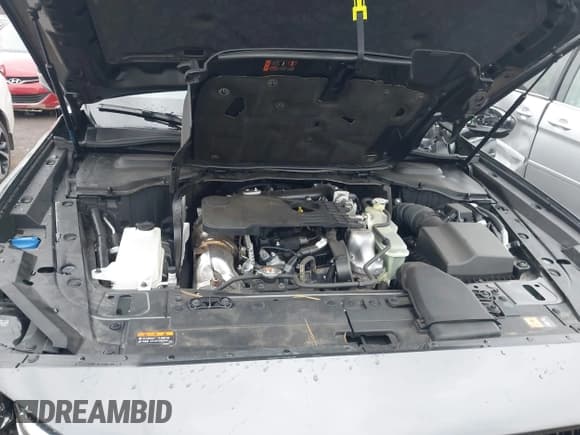✅ 2024 Mazda CX-90 S • VIN: JM3KK1HC0R1116434 • Lot: 43761256. Wystawiony na IAAI z przebiegiem 29 617 mil. Bezpłatny archiwum sprzedaży aukcyjnych z USA i szczegółowy raport historii pojazdu na DreamBid. Zdjęcie 10.
