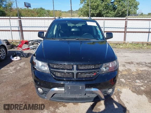 ✅ 2017 Dodge Journey Crossroad Plus • VIN: 3C4PDCGG3HT535975 • Лот: 43249138. Опубликован ранее на IAAI с пробегом 157 802 миль. Бесплатный доступ к архиву аукционных продаж из США и подробный отчёт об истории автомобиля на DreamBid. Изображение 12.