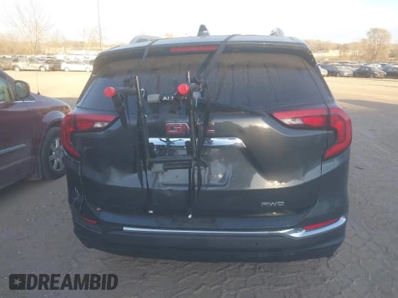 ✅ 2018 GMC Terrain SLT • VIN: 3GKALVEV4JL206234 • Лот: 43677110. Опубликован ранее на IAAI с пробегом 90 000 миль. Бесплатный доступ к архиву аукционных продаж из США и подробный отчёт об истории автомобиля на DreamBid. Изображение 15.