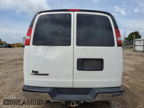 ✅ 2019 Chevrolet Express Passenger LT • VIN: 1GAZGPFG0K1192705 • Lot: 66196185. Wystawiony na Copart z przebiegiem 196 248 mil. Bezpłatny archiwum sprzedaży aukcyjnych z USA i szczegółowy raport historii pojazdu na DreamBid. Zdjęcie 6.