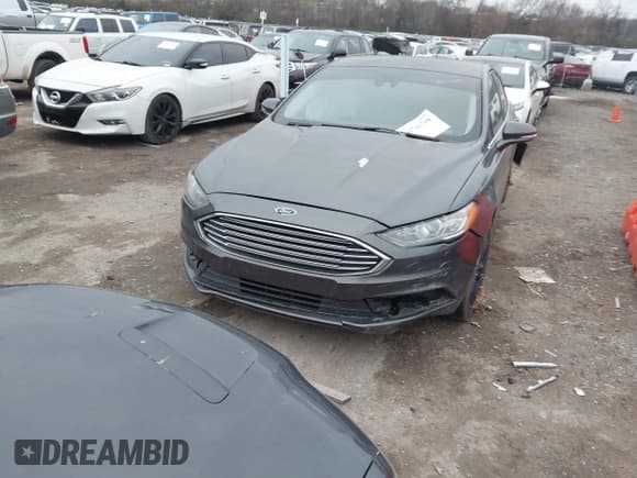 ✅ 2018 Ford Fusion SE • VIN: 3FA6P0H73JR103654 • Lot: 43762798. Listed on IAAI with 159,434 mi. Free auction sales archive from the USA and detailed vehicle history report at DreamBid. Image 12.