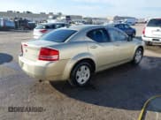 ✅ 2010 Dodge Avenger SXT • VIN: 1B3CC4FB0AN131603 • Лот: 41220543. Опубликован ранее на IAAI с пробегом 331 973 миль. Бесплатный доступ к архиву аукционных продаж из США и подробный отчёт об истории автомобиля на DreamBid. Изображение 4.