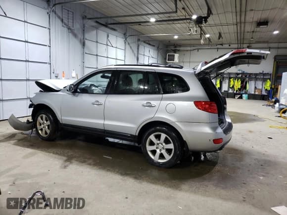 ✅ 2009 Hyundai Santa Fe Limited • VIN: 5NMSH73E09H310213 • Lot: 76476394. Listed on Copart with 189,112 mi. Free auction sales archive from the USA and detailed vehicle history report at DreamBid. Image 2.