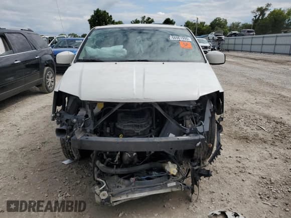 ✅ 2012 Dodge Grand Caravan SXT • VIN: 2C4RDGCG1CR340460 • Lot: 66961995. Wystawiony na Copart z przebiegiem 191 593 mil. Bezpłatny archiwum sprzedaży aukcyjnych z USA i szczegółowy raport historii pojazdu na DreamBid. Zdjęcie 5.