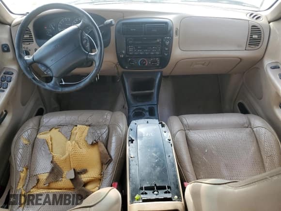 ✅ 1998 Ford Explorer XL • VIN: 1FMZU32EXWUA38970 • Лот: 44991615. Опубликован ранее на Copart с пробегом 298 655 миль. Бесплатный доступ к архиву аукционных продаж из США и подробный отчёт об истории автомобиля на DreamBid. Изображение 8.