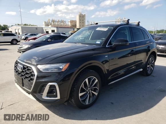 ✅ 2022 Audi Q5 S line Premium Plus • VIN: WA1EAAFY8N2110662 • Lot: 53669955. Wystawiony na Copart z przebiegiem 59 648 mil. Bezpłatny archiwum sprzedaży aukcyjnych z USA i szczegółowy raport historii pojazdu na DreamBid. Zdjęcie 1.