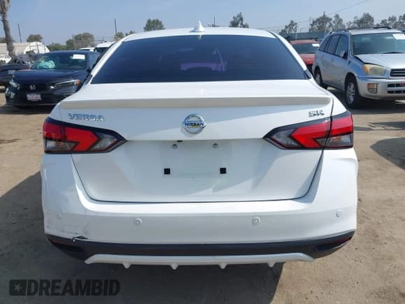 ✅ 2021 Nissan Versa SR • VIN: 3N1CN8FV9ML923993 • Lot: 42507905. Listed on IAAI with 56,407 mi. Free auction sales archive from the USA and detailed vehicle history report at DreamBid. Image 16.