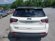 ✅ 2021 Jeep Compass Latitude • VIN: 3C4NJDBB7MT586620 • Lot: 42419068. Listed on IAAI with 61,094 mi. Free auction sales archive from the USA and detailed vehicle history report at DreamBid. Image 16.