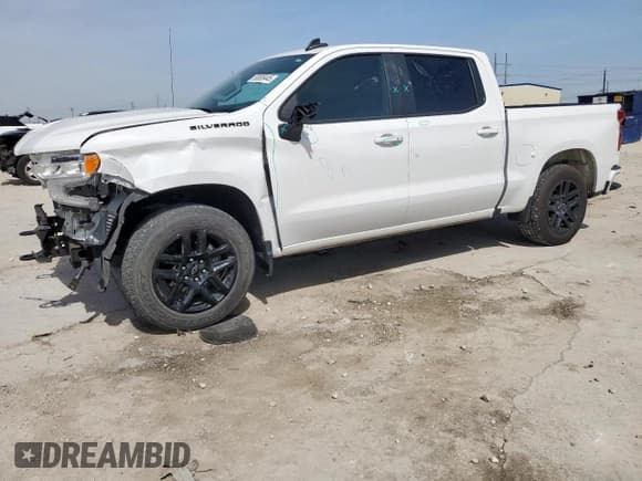 ✅ 2022 Chevrolet Silverado 1500 RST • VIN: 3GCPADED7NG533349 • Lot: 56895445. Listed on Copart with 60,695 mi. Free auction sales archive from the USA and detailed vehicle history report at DreamBid. Image 1.