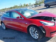 ✅ 2019 Tesla Model 3 Long Range • VIN: 5YJ3E1EB9KF530034 • Lot: 43293287. Wystawiony na IAAI z przebiegiem 60 505 mil. Bezpłatny archiwum sprzedaży aukcyjnych z USA i szczegółowy raport historii pojazdu na DreamBid. Zdjęcie 12.