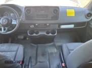 ✅ 2019 Mercedes-Benz Sprinter Cargo • VIN: WD4PF1CD8KP121800 • Lot: 71457355. Listed on Copart with 133,635 mi. Free auction sales archive from the USA and detailed vehicle history report at DreamBid. Image 9.