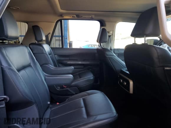 ✅ 2022 Ford Expedition Max XLT • VIN: 1FMJK1JT8NEA36571 • Лот: 82349705. Опубликован ранее на Copart с пробегом 67 614 миль. Бесплатный доступ к архиву аукционных продаж из США и подробный отчёт об истории автомобиля на DreamBid. Изображение 11.