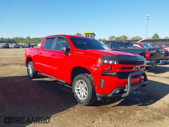 ✅ 2019 Chevrolet Silverado 1500 RST • VIN: 3GCUYEED0KG119751 • Lot: 43319772. Wystawiony na IAAI z przebiegiem 74 404 mil. Bezpłatny archiwum sprzedaży aukcyjnych z USA i szczegółowy raport historii pojazdu na DreamBid. Zdjęcie 1.