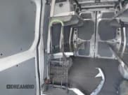 ✅ 2011 Mercedes-Benz Sprinter Cargo • VIN: WD3PE8CB2B5579732 • Lot: 42638577. Wystawiony na IAAI z przebiegiem 357 177 mil. Bezpłatny archiwum sprzedaży aukcyjnych z USA i szczegółowy raport historii pojazdu na DreamBid. Zdjęcie 7.