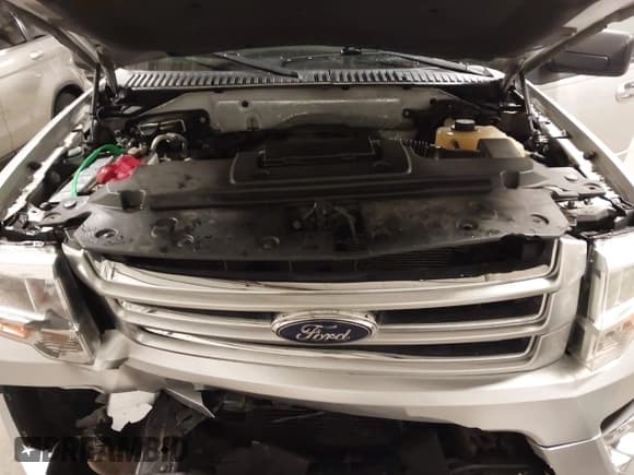 ✅ 2015 Ford Expedition Max XLT • VIN: 1FMJK1JT7FEF07546 • Lot: 42030535. Listed on IAAI with 171,101 mi. Free auction sales archive from the USA and detailed vehicle history report at DreamBid. Image 10.