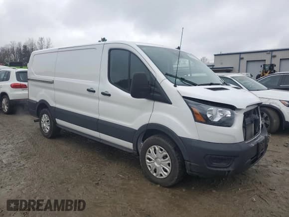 ✅ 2024 Ford Transit Cargo • VIN: 1FTYE1Y84RKA38434 • Lot: 52954035. Listed on Copart with 24,400 mi. Free auction sales archive from the USA and detailed vehicle history report at DreamBid. Image 4.