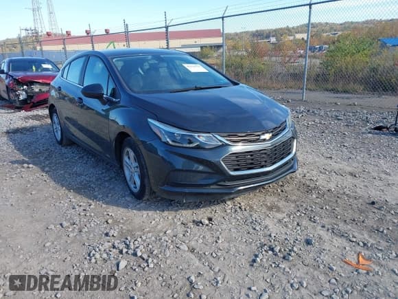 ✅ 2017 Chevrolet Cruze LT • VIN: 3G1BE6SM6HS531133 • Lot: 43536755. Listed on IAAI with 60,613 mi. Free auction sales archive from the USA and detailed vehicle history report at DreamBid. Image 1.