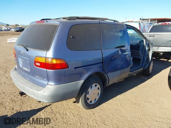 ✅ 1999 Toyota Sienna LE • VIN: 4T3ZF13C7XU094546 • Лот: 43880535. Опубликован ранее на IAAI с пробегом Не указан. Бесплатный доступ к архиву аукционных продаж из США и подробный отчёт об истории автомобиля на DreamBid. Изображение 4.