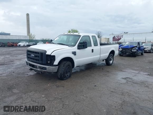 ✅ 2010 Ford F-250 XL • VIN: 1FTSX2B57AEA18749 • Lot: 41956227. Listed on IAAI with 149,500 mi. Free auction sales archive from the USA and detailed vehicle history report at DreamBid. Image 21.