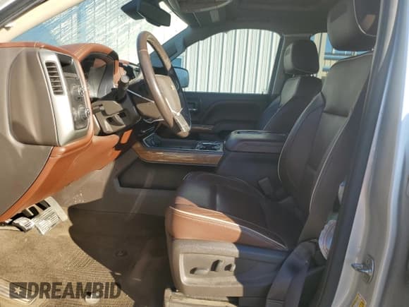 ✅ 2014 Chevrolet Silverado 1500 High Country • VIN: 3GCUKTEJ6EG509107 • Лот: 81090074. Опубликован ранее на Copart с пробегом 104 150 миль. Бесплатный доступ к архиву аукционных продаж из США и подробный отчёт об истории автомобиля на DreamBid. Изображение 7.