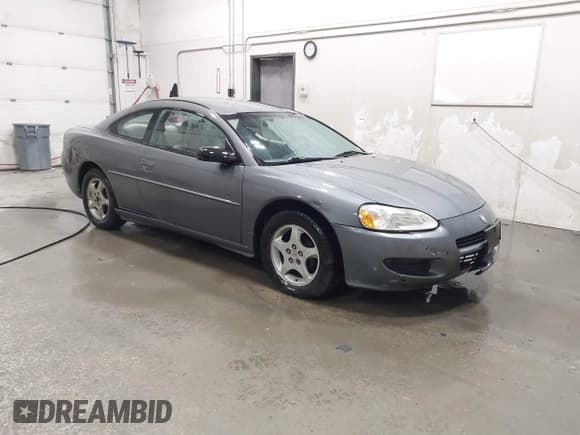 ✅ 2002 Dodge Stratus SE/SXT • VIN: 4B3AG42G12E126990 • Lot: 41611119. Wystawiony na IAAI z przebiegiem 92 871 mil. Bezpłatny archiwum sprzedaży aukcyjnych z USA i szczegółowy raport historii pojazdu na DreamBid. Zdjęcie 1.