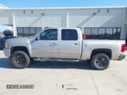 ✅ 2009 Chevrolet Silverado 1500 LT • VIN: 3GCEC230X9G137525 • Лот: 42872434. Опубликован ранее на IAAI с пробегом 193 959 миль. Бесплатный доступ к архиву аукционных продаж из США и подробный отчёт об истории автомобиля на DreamBid. Изображение 15.