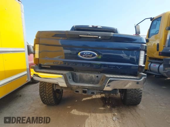 ✅ 2018 Ford F-250 Lariat • VIN: 1FT7W2BT6JEB18042 • Lot: 43507038. Listed on IAAI with 183,711 mi. Free auction sales archive from the USA and detailed vehicle history report at DreamBid. Image 17.