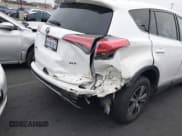 ✅ 2018 Toyota RAV4 XLE • VIN: JTMWFREV9JJ732074 • Lot: 42116868. Listed on IAAI with 93,015 mi. Free auction sales archive from the USA and detailed vehicle history report at DreamBid. Image 6.