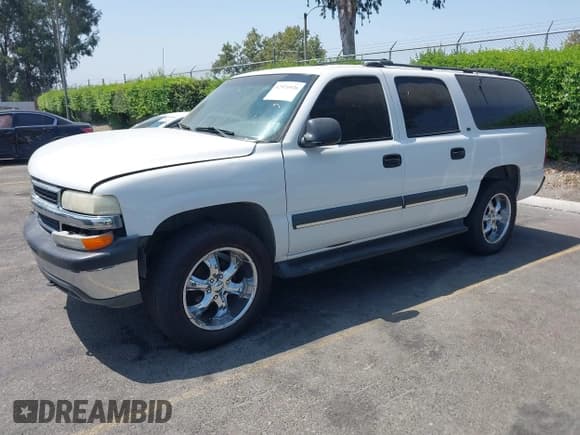 ✅ 2001 Chevrolet Suburban LS • VIN: 3GNEC16T41G229760 • Лот: 42976926. Опубликован ранее на IAAI с пробегом 255 993 миль. Бесплатный доступ к архиву аукционных продаж из США и подробный отчёт об истории автомобиля на DreamBid. Изображение 17.