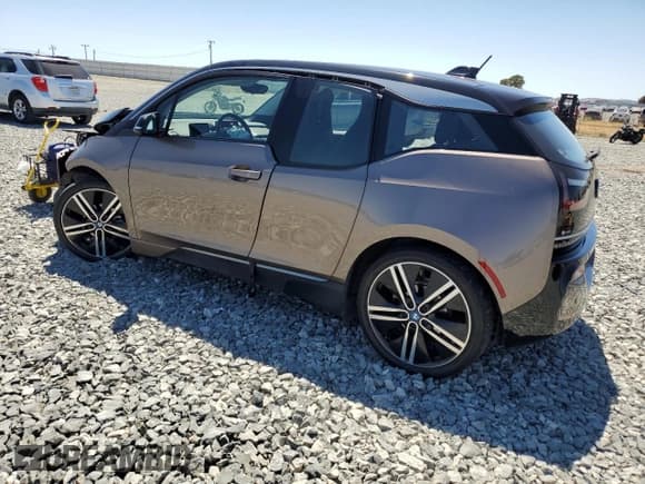 ✅ 2019 BMW i3 • VIN: WBY8P4C5XK7D98455 • Лот: 63944095. Опубликован ранее на Copart с пробегом 47 883 миль. Бесплатный доступ к архиву аукционных продаж из США и подробный отчёт об истории автомобиля на DreamBid. Изображение 2.