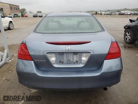 ✅ 2007 Honda Accord EX • VIN: 1HGCM56787A065896 • Lot: 87452415. Wystawiony na Copart z przebiegiem 138 319 mil. Bezpłatny archiwum sprzedaży aukcyjnych z USA i szczegółowy raport historii pojazdu na DreamBid. Zdjęcie 6.