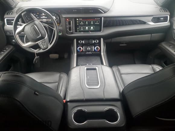 ✅ 2023 GMC Yukon XL Denali • VIN: 1GKS1JKL0PR210658 • Лот: 42574575. Опубликован ранее на Copart с пробегом 61 306 миль. Бесплатный доступ к архиву аукционных продаж из США и подробный отчёт об истории автомобиля на DreamBid. Изображение 8.