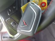 ✅ 2023 Chevrolet Corvette 1LT • VIN: 1G1YA2D48P5100488 • Лот: 42917034. Опубликован ранее на IAAI с пробегом 15 556 миль. Бесплатный доступ к архиву аукционных продаж из США и подробный отчёт об истории автомобиля на DreamBid. Изображение 11.