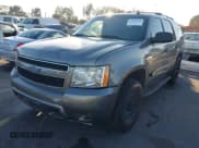 ✅ 2007 Chevrolet Tahoe LTZ • VIN: 1GNFC13007R412919 • Lot: 43785474. Listed on IAAI with 193,816 mi. Free auction sales archive from the USA and detailed vehicle history report at DreamBid. Image 18.