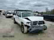 ✅ 2006 Dodge Dakota ST • VIN: 1D7HE28N26S701982 • Лот: 51218215. Размещён на Copart с пробегом 169 678 миль миль. Получите бесплатный доступ к архиву аукционных продаж из США и посмотрите подробный отчёт об истории автомобиля на DreamBid. Изображение 10.